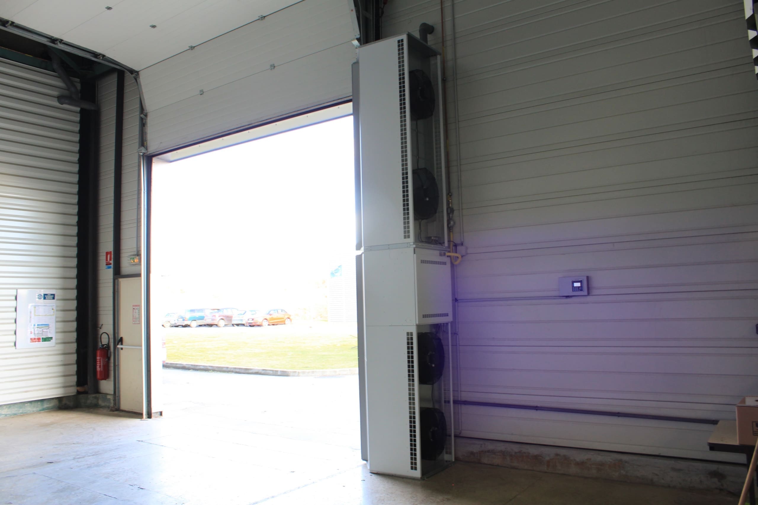 Vertical Air Curtain